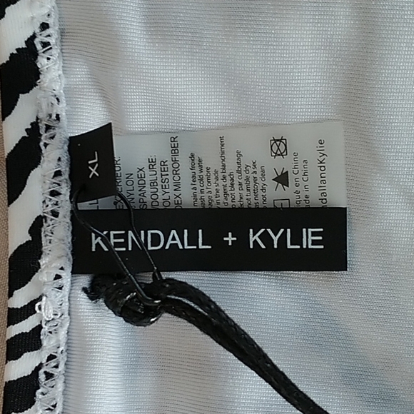 Kendall & Kylie Black & White Zebra Bikini Bottom XL - Picture 6 of 8